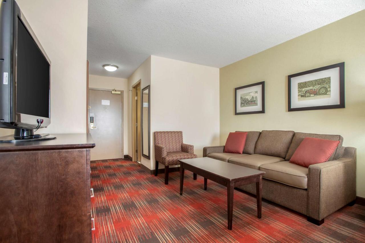 Best Western Plus Red Deer Inn & Suite Exteriör bild