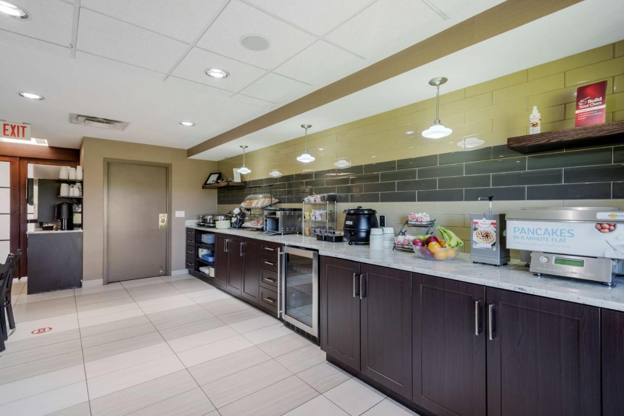 Best Western Plus Red Deer Inn & Suite Exteriör bild