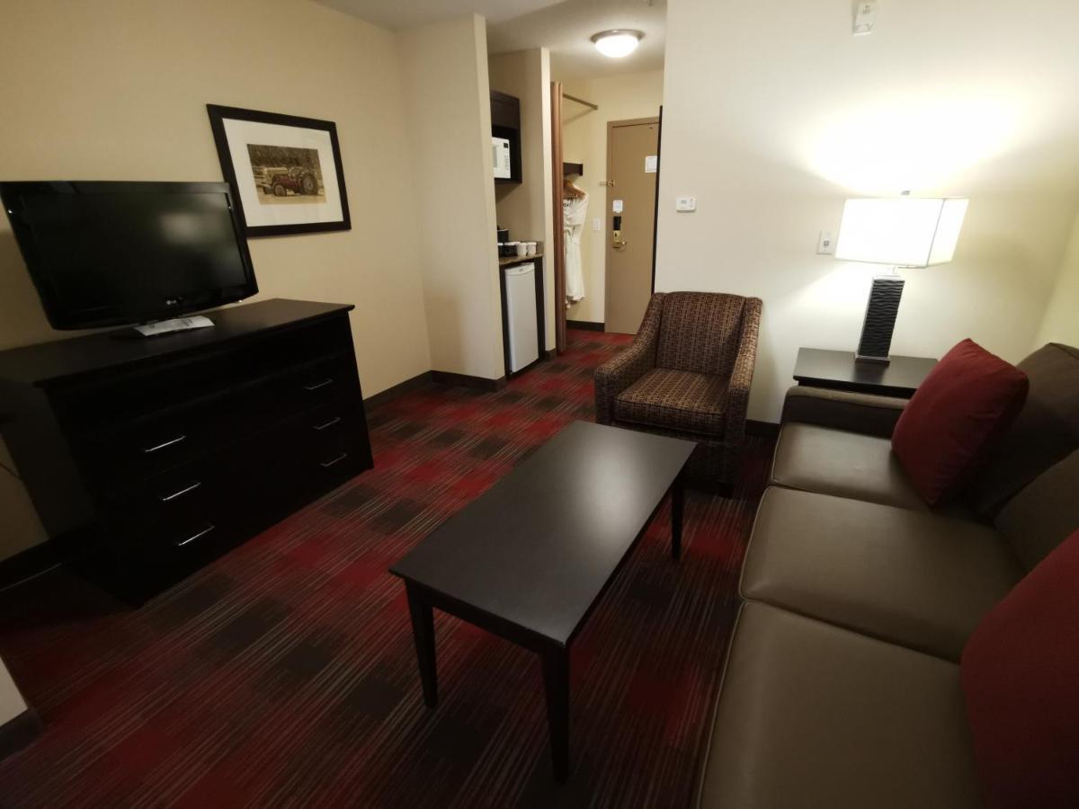 Best Western Plus Red Deer Inn & Suite Exteriör bild